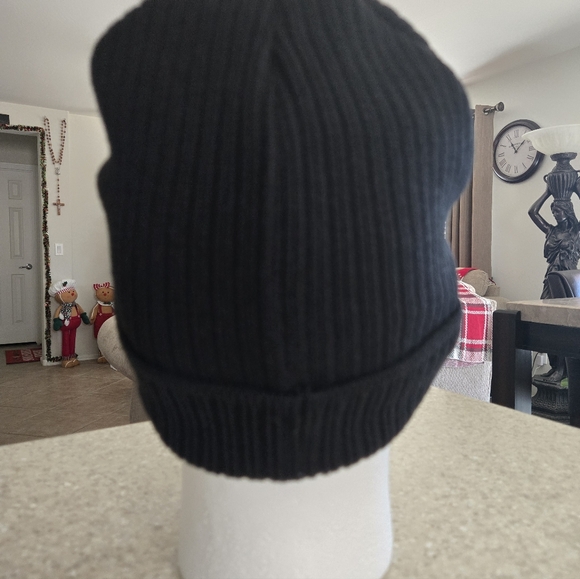 Levi's beanie caps.  (One size fits all)  (UNISEX) - Picture 10 of 11